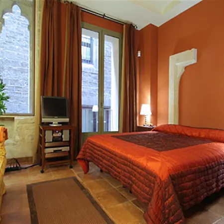 Friendly Rentals Dali * Barcelona