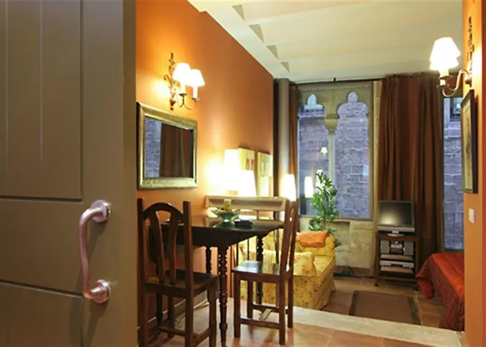 Friendly Rentals Dali * Barcelona